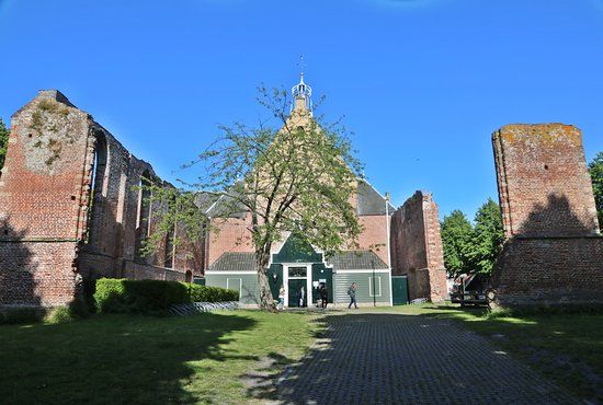 De Ruinekerk van Bergen uit 1597